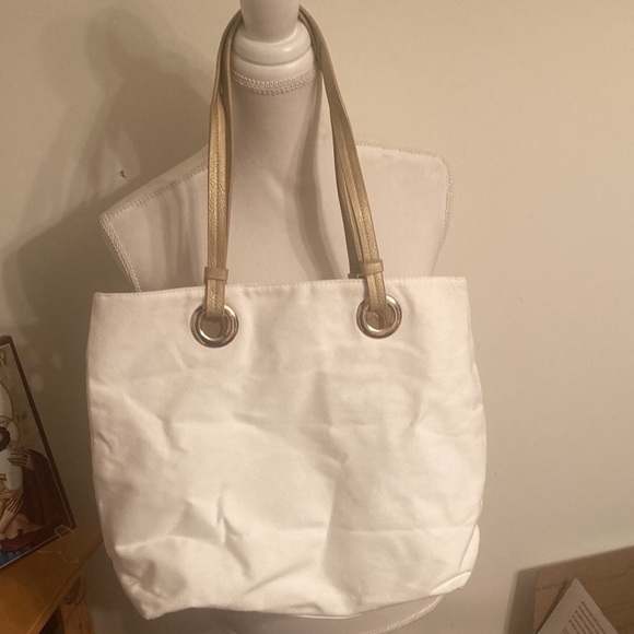 Signature Weekend Fabric Pineapple Tote Shoulder Bag - Picture 5 of 5